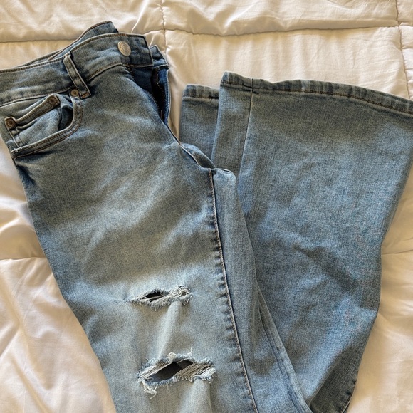 Aeropostale Light Blue Distressed Flare Jeans - Picture 1 of 5